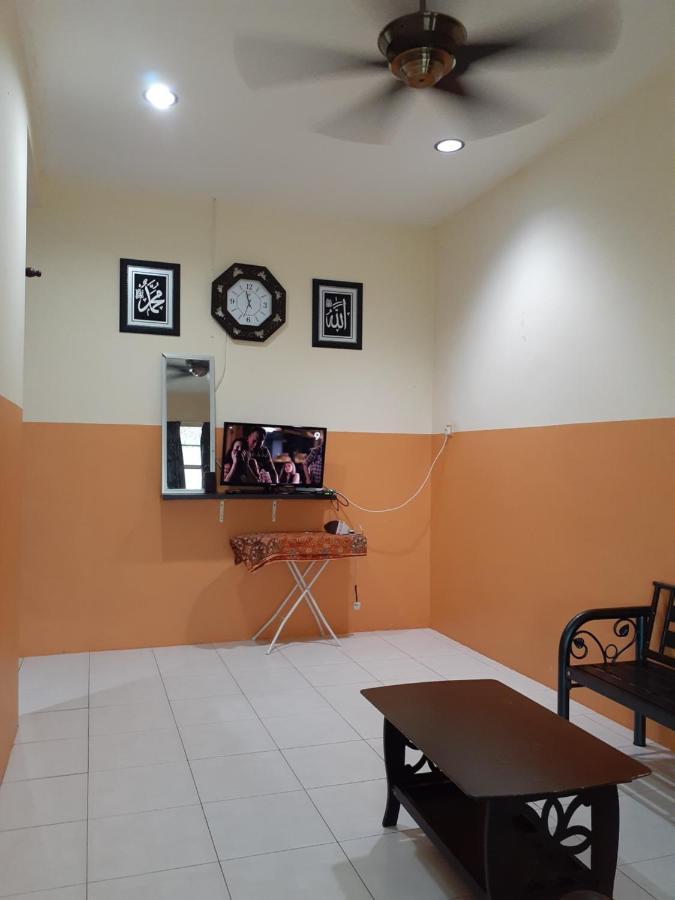 Homestay Bukit Kayu Hitam With 3 Bedrooms Not Sharing Free Wifi Экстерьер фото